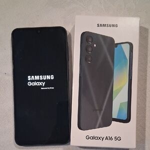 Samsung Galaxy A16 5G in Black